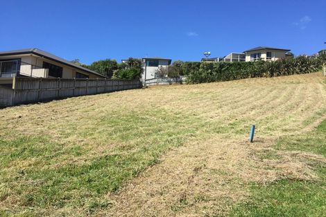 Photo of property in 73 Oteki Park Drive, Welcome Bay, Tauranga, 3112