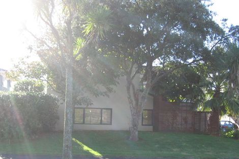 Photo of property in 2/22 Sea Spray Drive, Bucklands Beach, Auckland, 2012