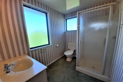 Photo of property in 15 Sevenoaks Drive, Bryndwr, Christchurch, 8053