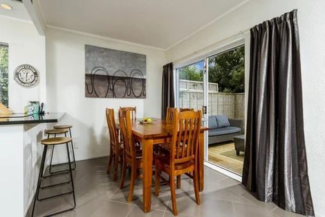 Photo of property in 40 Stapleford Crescent, Browns Bay, Auckland, 0630