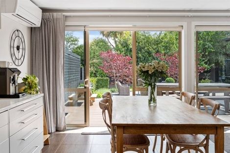 Photo of property in 40 Pitcairn Crescent, Bryndwr, Christchurch, 8053