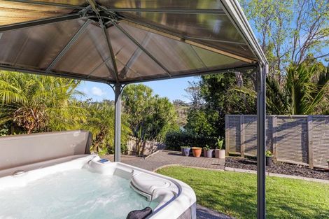 Photo of property in 46 Blue Heron Rise, Stanmore Bay, Whangaparaoa, 0932