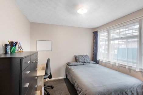 Photo of property in 8 Fern Drive, Halswell, Christchurch, 8025