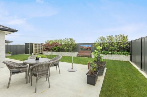 Photo of property in 40 Hurunui Drive, Te Awa, Napier, 4110