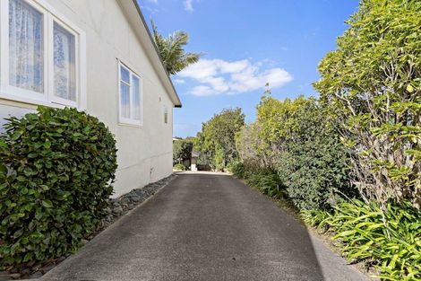 Photo of property in 899a East Coast Road, Northcross, Auckland, 0632