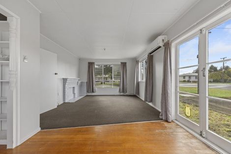 Photo of property in 10 Ward Street, Raetihi, 4632