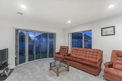 Photo of property in 27 Millennium Hill, Paraparaumu, 5032