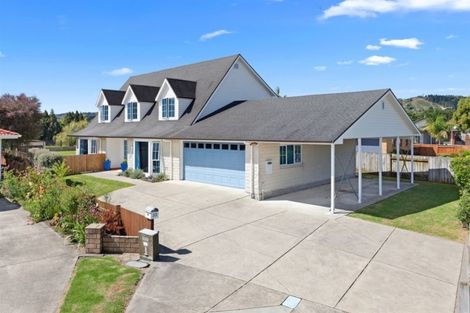 Photo of property in 33 Edgewater Grove, Whakatane, 3120