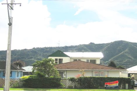 Photo of property in 1/1045 Fergusson Drive, Clouston Park, Upper Hutt, 5018