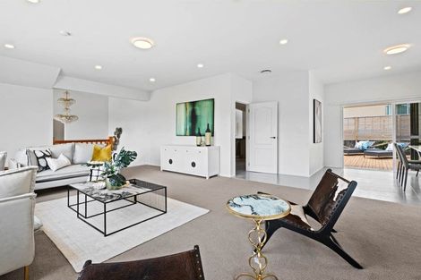 Photo of property in 14 Kinleith Way, Albany, Auckland, 0632