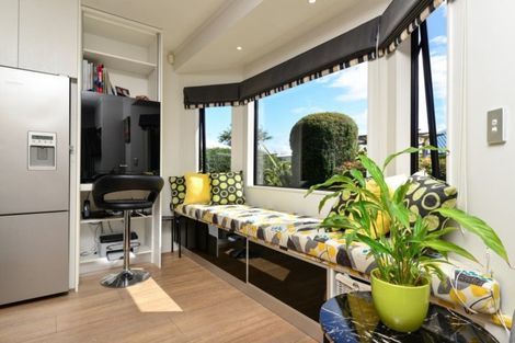 Photo of property in 83 Sandwich Road, St Andrews, Hamilton, 3200