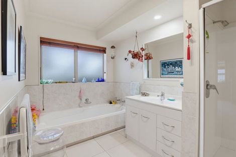 Photo of property in 219 Victoria Avenue, Hokowhitu, Palmerston North, 4410