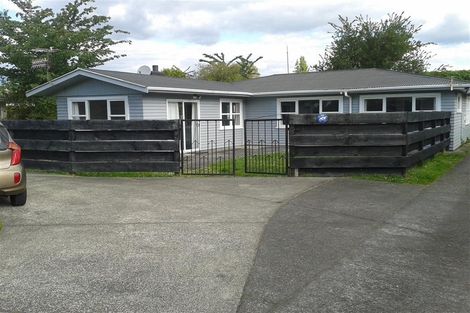Photo of property in 24 Fairview Road, Western Heights, Rotorua, 3015