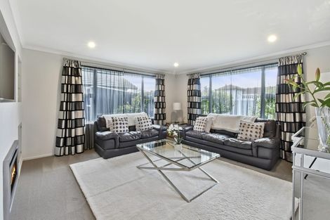 Photo of property in 3 Acqua Place, Karaka, Papakura, 2113