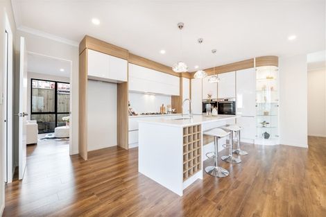 Photo of property in 22 Carrygawley Road, Flat Bush, Auckland, 2019