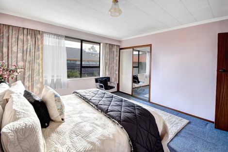 Photo of property in 13 Kent Place, Mosgiel, 9024