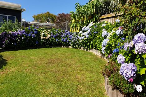 Photo of property in 12a Koutunui Road, Athenree, Katikati, 3177