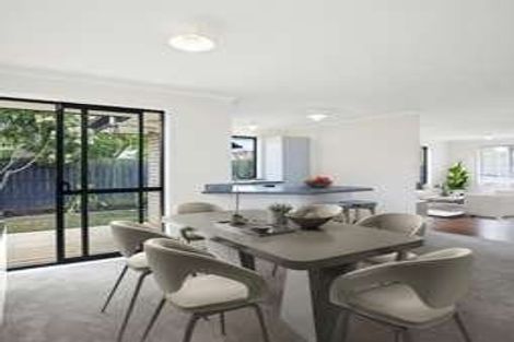 Photo of property in 1 Ranch Place, Pukekohe, 2120