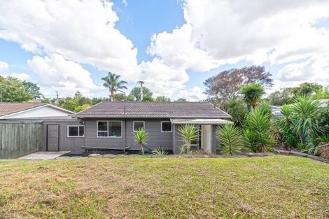 Photo of property in 2/34 Candia Road, Swanson, Auckland, 0614