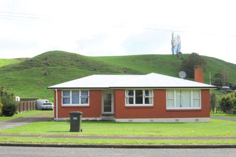 Photo of property in 18 Church Street, Tirau, 3410