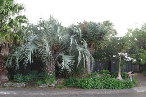 Photo of property in 12 Chip Grove, Sunnyhills, Auckland, 2010