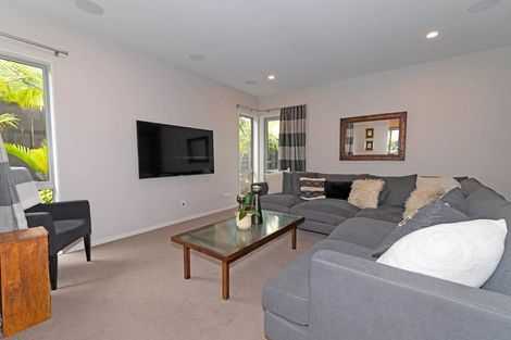 Photo of property in 9 Ngaroma House Drive, Hobsonville, Auckland, 0618