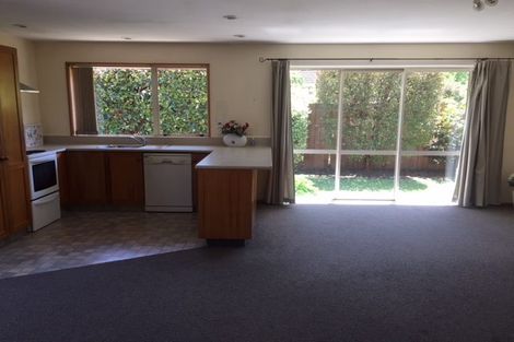 Photo of property in 2/395 Ilam Road, Bryndwr, Christchurch, 8053