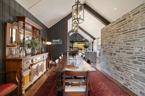 Photo of property in 31 Hackett Road, Jacks Point, Queenstown, 9371