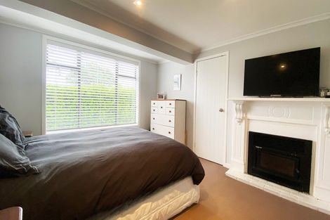 Photo of property in 1/1 Paparoa Road, Cockle Bay, Auckland, 2014