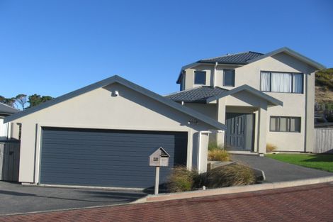 Photo of property in 88 Erlestoke Crescent, Churton Park, Wellington, 6037