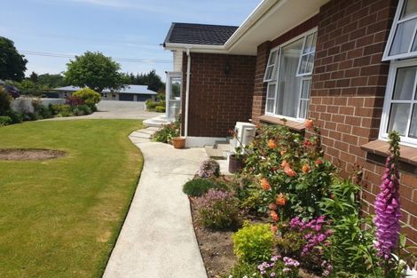 Photo of property in 412 Great North Road, Winton, 9720