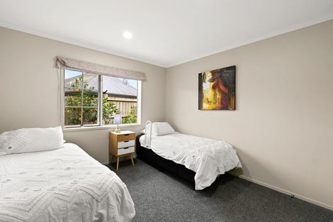 Photo of property in 9 Roderick Place, Rototuna, Hamilton, 3210