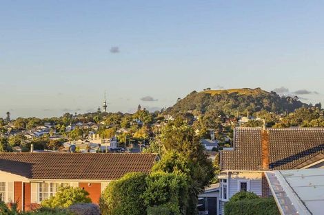 Photo of property in 3/1 Rahiri Road, Mount Eden, Auckland, 1024