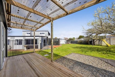 Photo of property in 52 Murray Avenue, Hawera, 4610