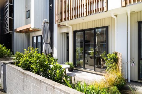 Photo of property in 211 Hobsonville Road, Hobsonville, Auckland, 0618