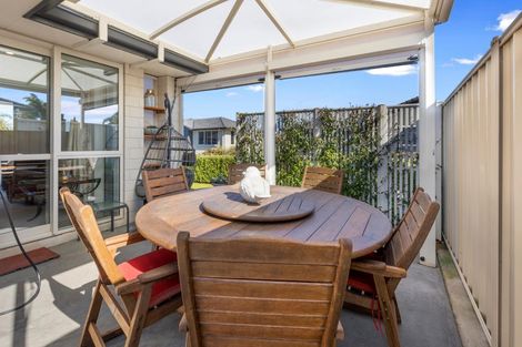 Photo of property in 1 Catamaran Way, Papamoa Beach, Papamoa, 3118