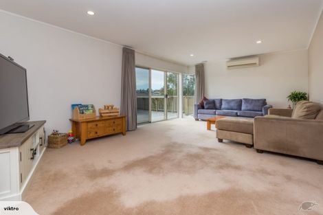 Photo of property in 9 Robina Court, Burswood, Auckland, 2013