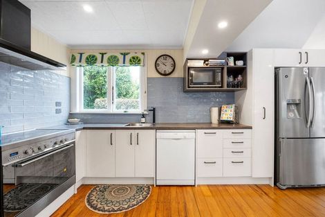 Photo of property in 15 Hamilton Road, Cambridge, 3434