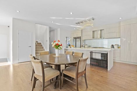 Photo of property in 21b Stamford Crescent, Flat Bush, Auckland, 2019