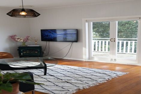 Photo of property in 1/27 Huka Road, Birkenhead, Auckland, 0626