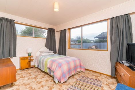 Photo of property in 6 Cross Street, Milton, 9220