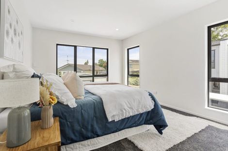 Photo of property in 1/156 Coxhead Road, Wattle Downs, Auckland, 2103