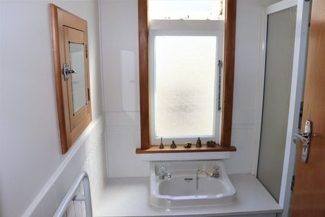 Photo of property in 56 Alamein Terrace, Oamaru, 9400