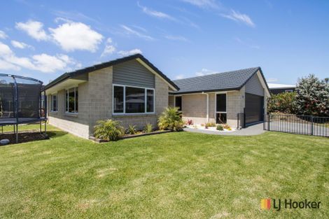 Photo of property in 29 Browns Drive, Waihi Beach, 3611