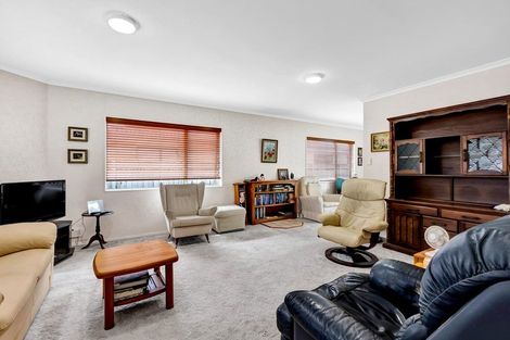 Photo of property in 2/219 Mangorei Road, Merrilands, New Plymouth, 4312