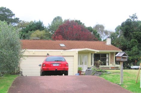 Photo of property in 2 Marigold Place, Mairangi Bay, Auckland, 0630