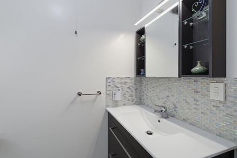 Photo of property in 18 Bell Street, Otane, 4202