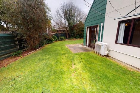 Photo of property in 27b Dorset Crescent, Hokowhitu, Palmerston North, 4410