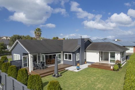 Photo of property in 5 Holyoake Terrace, Omokoroa, 3114