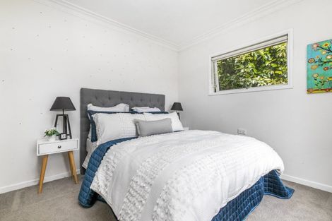 Photo of property in 2/10 Liverpool Street, Papakura, 2110